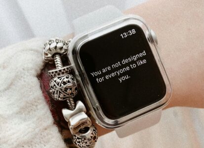 Erring Eyes, Steadfast Gift